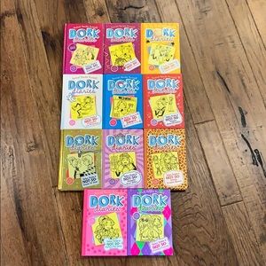 Dork Diaries 1-11 set, amazing condition!!